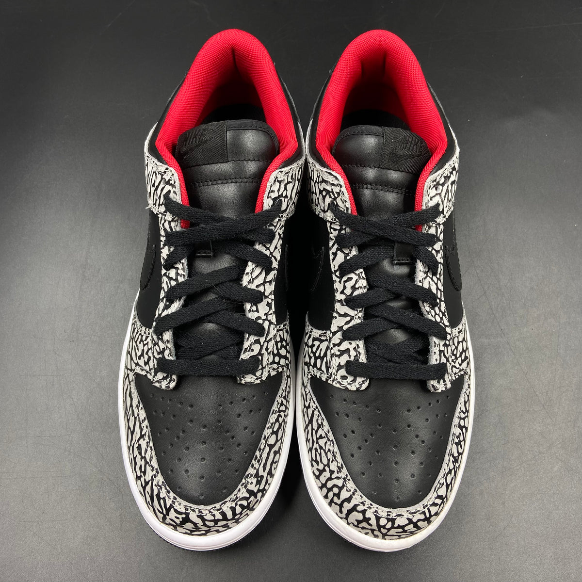 Nike sb supreme black cement online