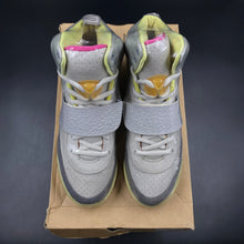 Load image into Gallery viewer, US10 Nike Air Yeezy 1 Zen Grey (2009)
