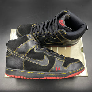 US11 Nike SB Dunk High Unlucky 13 (2004)