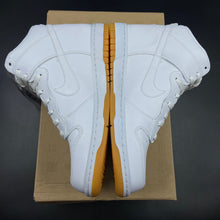 Load image into Gallery viewer, US9 Nike Dunk High x UNDFTD White Gum (2013)
