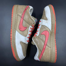 Load image into Gallery viewer, US12 Nike Dunk Low Ex iD Sandalwood / Dark Melon (2007)
