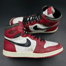 Load image into Gallery viewer, US10.5 Air Jordan 1 High Chicago OG (1985)
