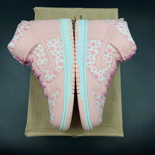 Load image into Gallery viewer, US6 Nike Dunk High Pink Polka Dot (2012)

