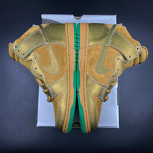 Load image into Gallery viewer, US9 Nike SB Dunk High Lucky 7 (2004)
