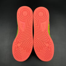 Load image into Gallery viewer, US9.5 Bapesta Neon ‘Woodland’ (2009)
