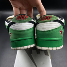Load image into Gallery viewer, US9 Nike SB Dunk Low Heineken (2003)
