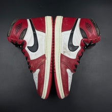 Load image into Gallery viewer, US10.5 Air Jordan 1 High Chicago OG (1985)
