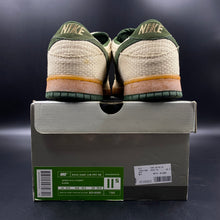 Load image into Gallery viewer, US11.5 Nike SB Dunk Low Hemp Bonsai Green (2003)
