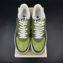 Load image into Gallery viewer, US10.5 Bapesta Olive Green (2006)
