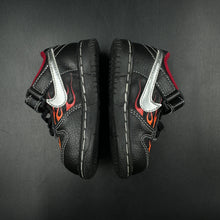 Load image into Gallery viewer, 5C Nike Dunk Low Flame (2004)
