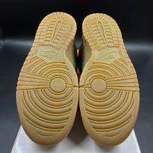 Load image into Gallery viewer, US10.5 Nike Dunk Low 6.0 Rasta Hemp (2010)
