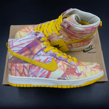 Load image into Gallery viewer, US9 Nike Dunk High Back To School ‘Scribble’ (2008)
