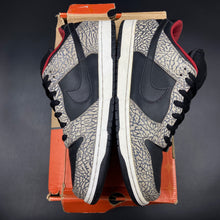 Load image into Gallery viewer, US14 Nike SB Dunk Low Supreme Black Cement (2002)

