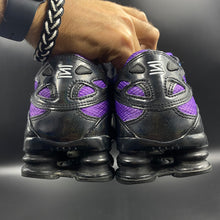 Load image into Gallery viewer, US9 Nike Shox Monster SI PlayStation (2008)
