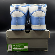Load image into Gallery viewer, US11 Nike SB Dunk High Supreme Blue Stars (2003)
