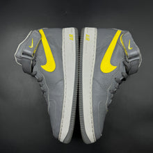 Load image into Gallery viewer, US11.5 Nike Air Force 1 Mid Grey Lightning (1999)
