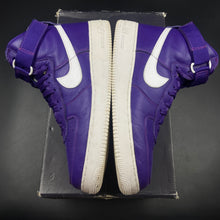 Load image into Gallery viewer, US13 Nike Air Force 1 High Varsity Purple (2015)
