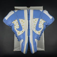 Load image into Gallery viewer, US11 Nike SB Dunk High Supreme Blue Stars (2003)
