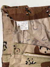 Load image into Gallery viewer, 6-Pockets Desert Camo Cargo Trousers (SIZE 34)
