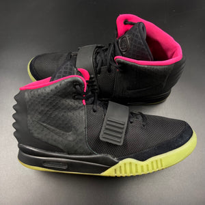 US14 Nike Air Yeezy 2 Solar Red (2012)