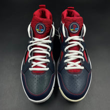 Load image into Gallery viewer, US9 Nike Zoom Huarache TR Low PlayStation SAMPLE (2011)
