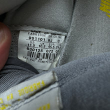 Load image into Gallery viewer, US11.5 Nike Air Force 1 Mid Grey Lightning (1999)
