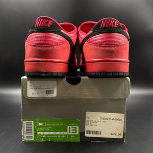 US13 Nike SB Dunk Low True Red (2003)