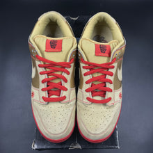 Load image into Gallery viewer, US13 Nike SB Dunk Low Money Cat (2007)

