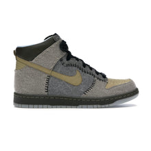 Load image into Gallery viewer, US12 Nike Dunk High Coraline Big Button Special Box (2009)
