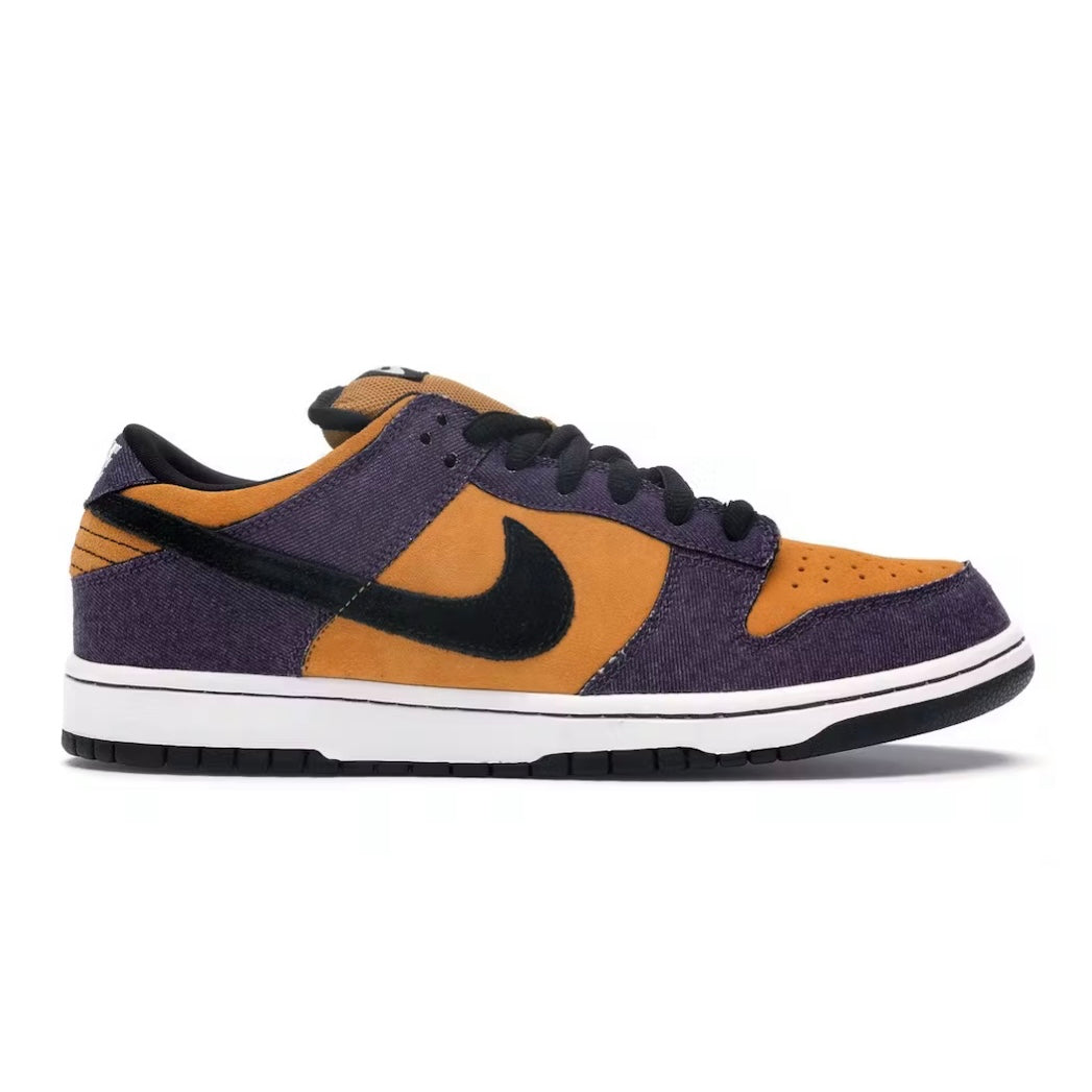 US15 Nike SB Dunk Low Goofy Boy (2009)