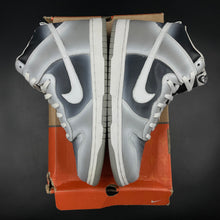 Load image into Gallery viewer, US13 Nike Dunk High Haze (2003)
