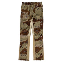 Load image into Gallery viewer, Jeanius Bar Atelier Flared Cargo Desert Camo (SIZE 34)
