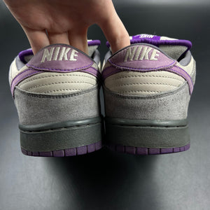US12 Nike SB Dunk Low Purple Pigeon (2006)