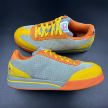 Load image into Gallery viewer, US13 Reebok Ice Cream Board Flip 1 Grey/Yellow (2006)
