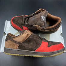 Load image into Gallery viewer, US12 Nike SB Dunk Low Bison (2003)
