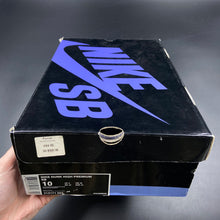Load image into Gallery viewer, US10 Nike SB Dunk High MF DOOM (2007)
