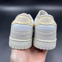 Load image into Gallery viewer, US10 Nike Dunk Low iD “White Dunk” (2005)
