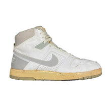 Load image into Gallery viewer, US14 Nike Delta Force AC High Natural Grey (1987)
