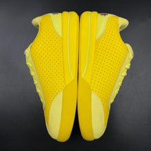 Load image into Gallery viewer, US7 Reebok Ice Cream Board Flip 1 Canary Yellow (2006)
