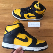 Load image into Gallery viewer, US7 Nike Dunk High Michigan (2016)
