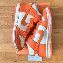 Load image into Gallery viewer, US9.5 Nike Dunk High Syracuse VNTG (2007)
