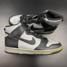 Load image into Gallery viewer, US9 Nike Dunk High Black Cool Grey (1999)
