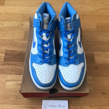 Load image into Gallery viewer, US9.5 Nike Dunk High UNC (1999)
