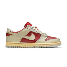 Load image into Gallery viewer, US10 Nike Dunk Low VNTG Reverse Ultraman (2010)
