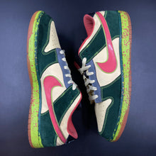 Load image into Gallery viewer, US14 Nike SB Dunk Low Mosquito (2008)

