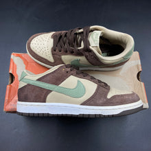 Load image into Gallery viewer, US5 Nike Dunk Low Baroque Glaze Green (2004)
