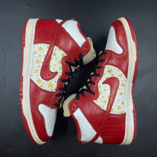 Load image into Gallery viewer, US11 Nike SB Dunk High Supreme Red Stars (2003)
