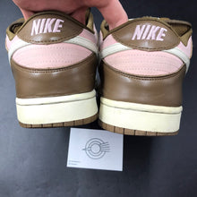 Load image into Gallery viewer, US13 Nike SB Dunk Low Stüssy Cherry (2005)
