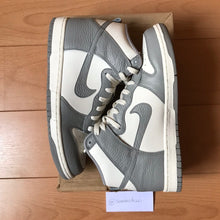 Load image into Gallery viewer, US9 Nike Dunk High Medium Grey (2011)
