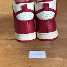 Load image into Gallery viewer, US9.5 Nike Dunk High St John&#39;s VNTG (2007)
